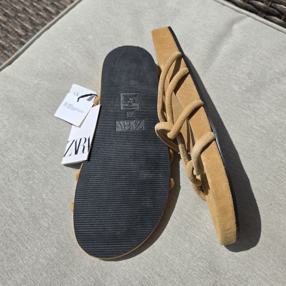 Zara Ochre Tan Brown 100% Geniune Leather Suede Straps Slides Size 8 - Picture 4 of 5